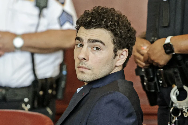 Luigi Mangione returns to court less than a month before state trial