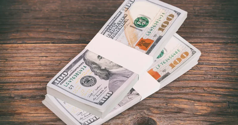 $75,000 CD vs. $75,000 high-yield savings account: Which will earn more interest over the next year?