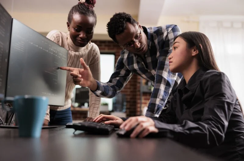 Almost nobody pays attention to web standards anymore