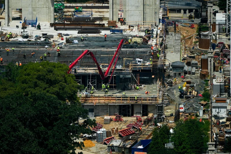 Preservation group urges Supreme Court to suspend Trump’s White House ballroom project