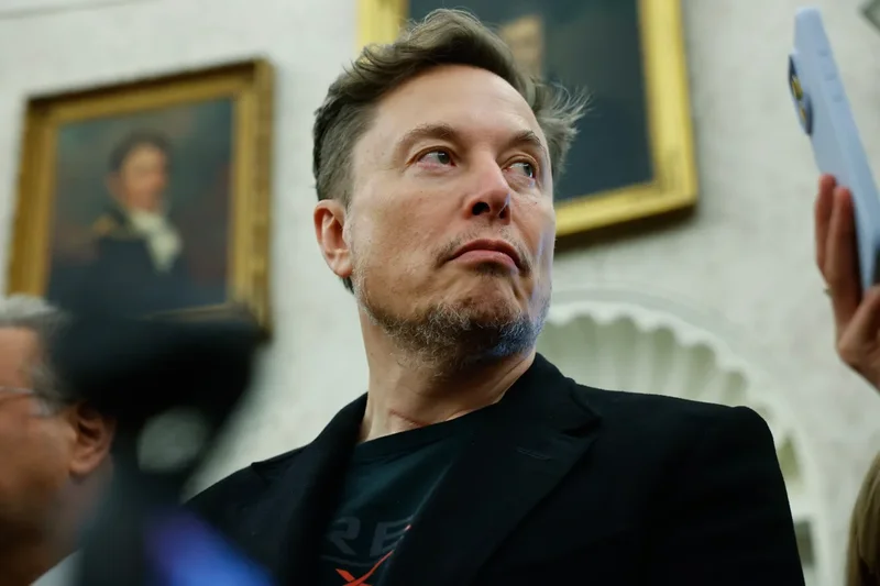 The real reason SpaceX shares are tanking after out-of-control rocket smashes into moon