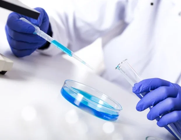 New AI framework improves reliability of cancer pathology diagnosis