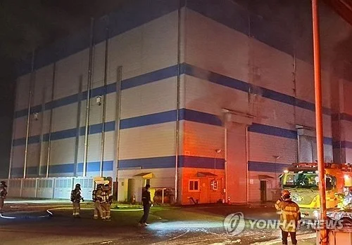 Firefighters combat blaze at chemical warehouse in Pyeongtaek