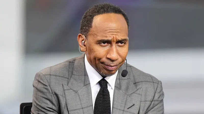 Stephen A. Smith roasts Stephanie White after DiJonai Carrington foul response: 'How are you the head coach?'