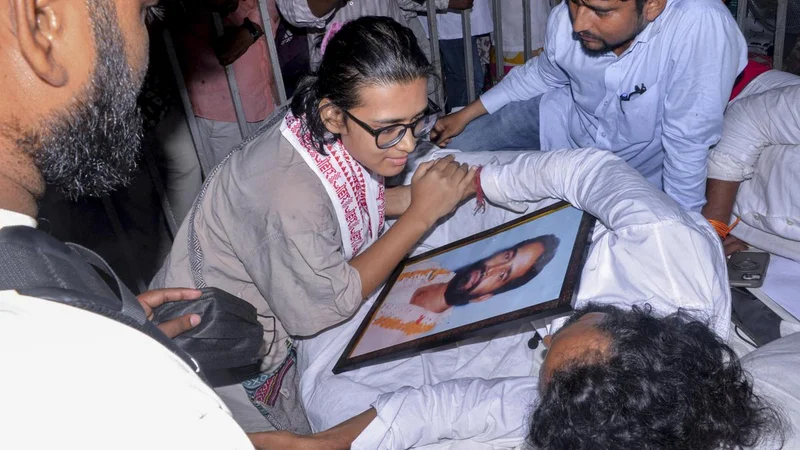 Top news of the day: Meta restricts post on Kashmir pellet victim Insha Mushtaq in India; Jharkhand govt holds talks with various outfits amid paper leak protests, and more