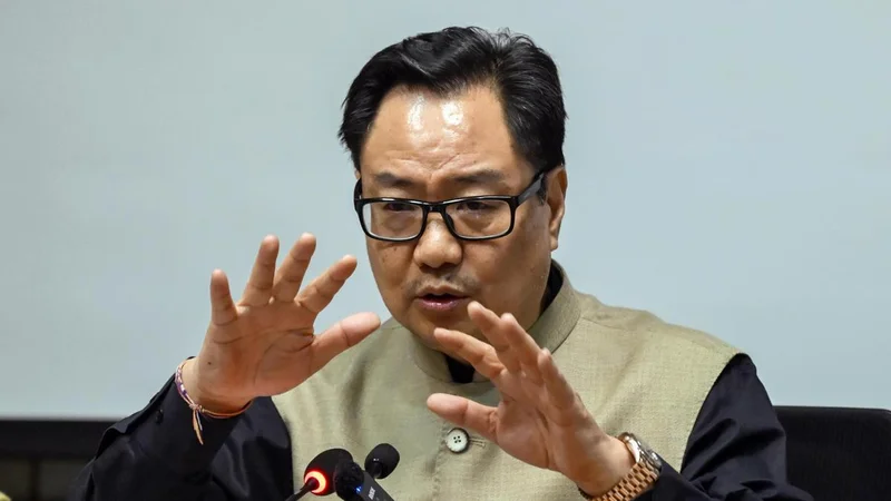 Rahul, Rijiju spar over linking delimitation to women’s quota law