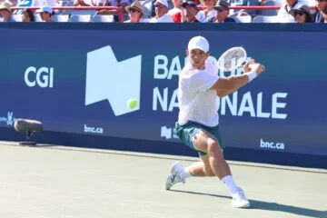 Double Dutch victory blows Canadian Open tennis draw wide open