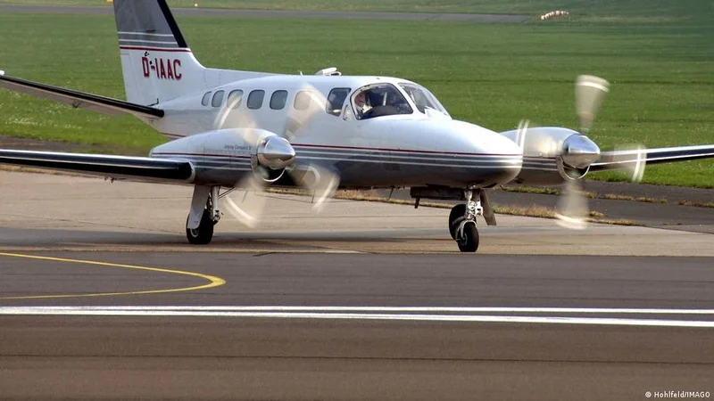 Alaska charter flight crash kills 8
