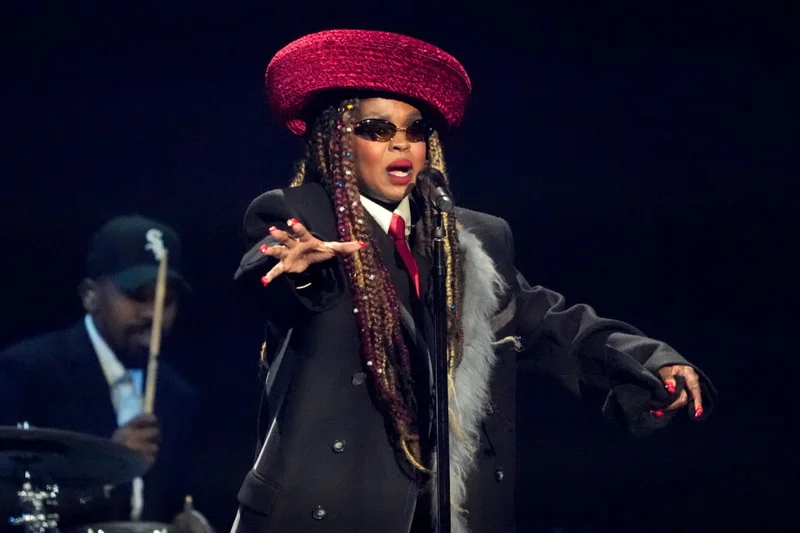 Ms. Lauryn Hill and Fugees’ bandmate Wyclef Jean will headline Global Citizen’s antipoverty festival