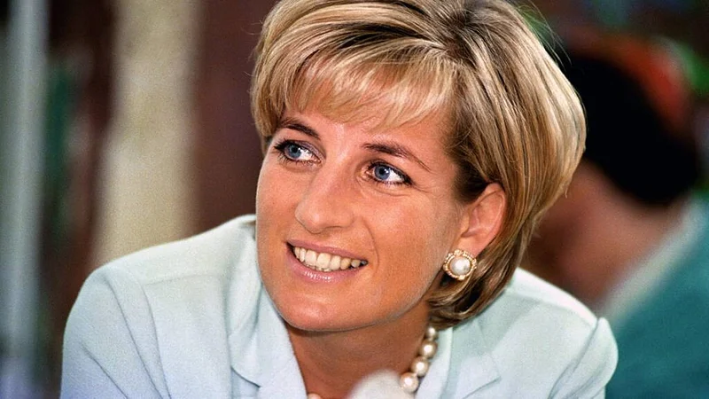 Charles Spencer to publish book about life of his sister Princess Diana