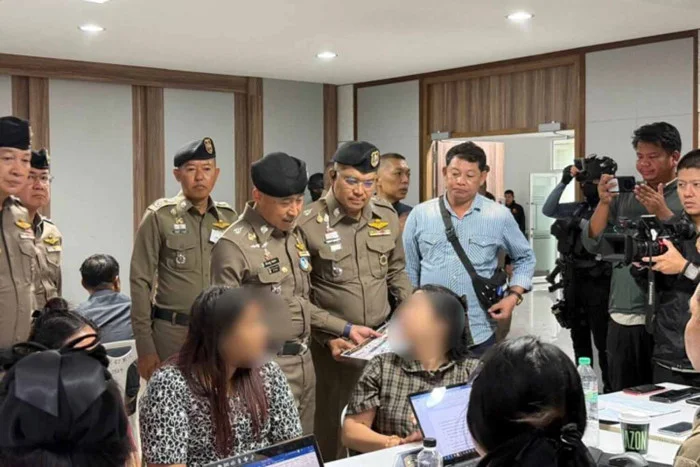 Fake Thai ID card racket busted in Tak