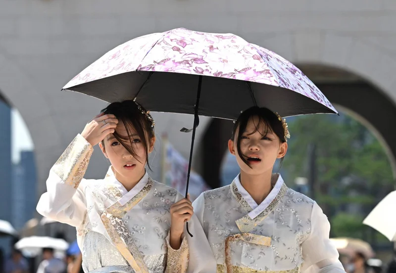 Record heatwave spreads across Korean peninsula, prompting emergency response