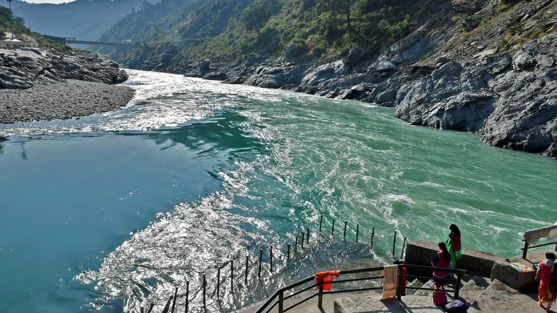 Centre relaxes construction hurdles in Ganga flood plain