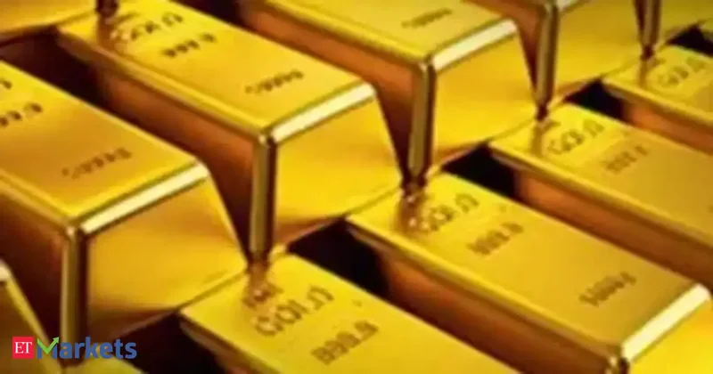 Gold rises on weaker dollar as inflation data cements rate-hold bets
