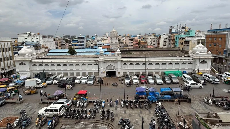 Fish-cleaning bays, cold storage, composting plant: Russell Market in Bengaluru gets a new blueprint