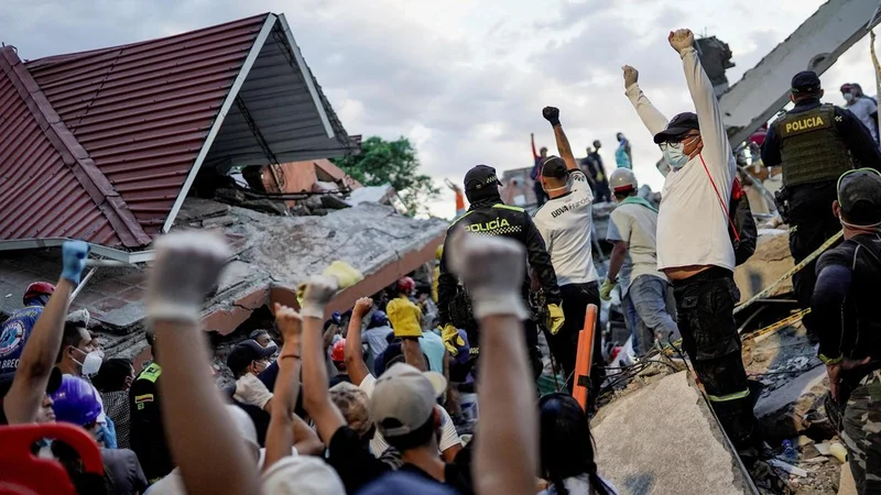 Massive Colombia earthquake triggers frantic search for missing as death toll tops 100