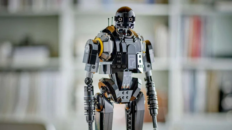 Star Wars Fans Can Grab the LEGO K-2SO Set at Its Lowest Price So Far at Amazon