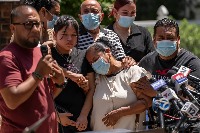 Salvadoran man complained of access to medication before death at NJ immigration jail, family says