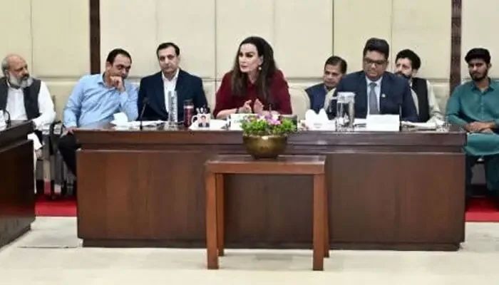 Senate panel questions need for climate change authority