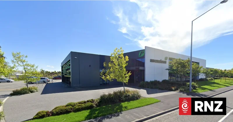 Ravensdown's return to profit prompts shareholder rebate as fertiliser prices spike on-farm