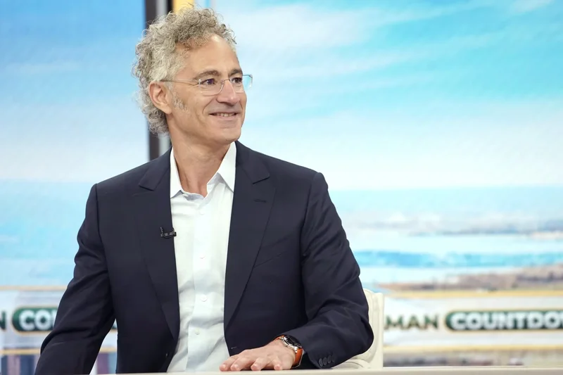 Palantir shares jump 13% as U.S. AI demand sends revenue soaring past targets