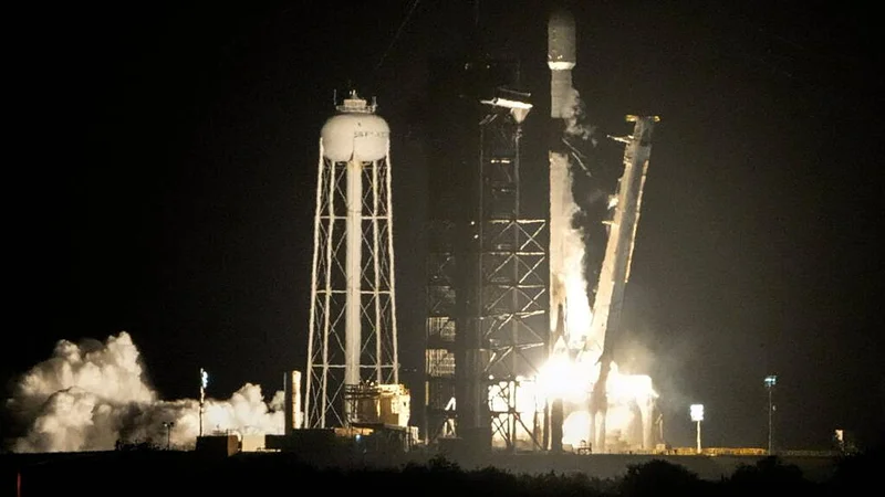 Satellite captures before and after pictures of SpaceX rocket’s Moon crash