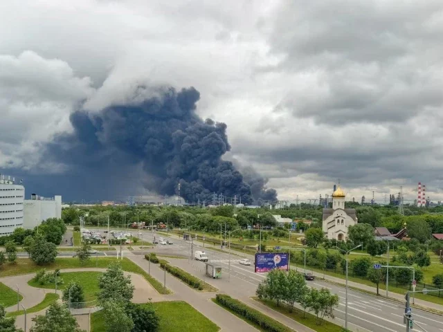 Russia, Ukraine exchange overnight strikes, killing 3, injuring 10