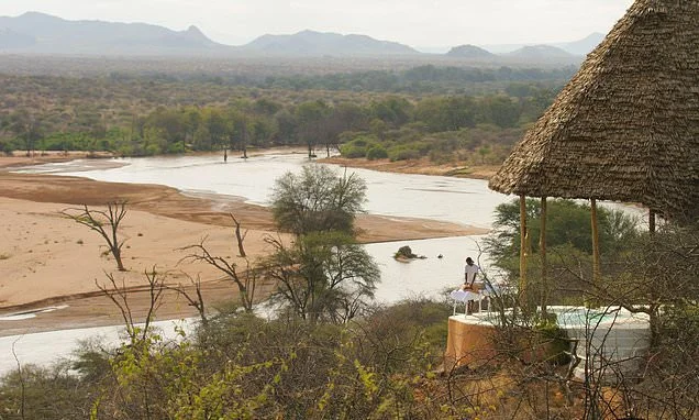 Tourist helicopter crashes in Kenya 'with no survivors'