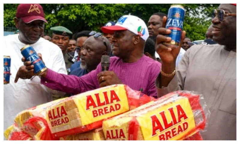 Why I distributed ‘Alia Bread’, Action Bitters to Idoma community — Benue Deputy Gov, Sam Ode