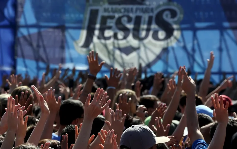 Brazil’s Evangelical Caucus Blocks 2027 Budget Bill to Force Veto Overrides