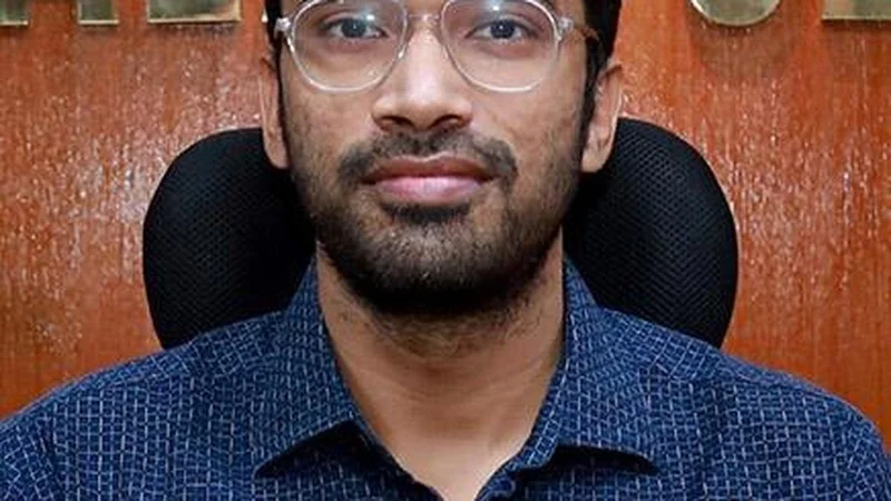 Eyewitness in K.M. Basheer hit-and-run case involving Kerala IAS officer Sriram Venkitaraman turns hostile