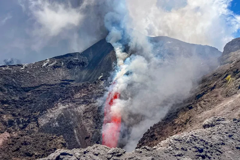Arrivals resume at Sicily's Catania airport after Etna eruption