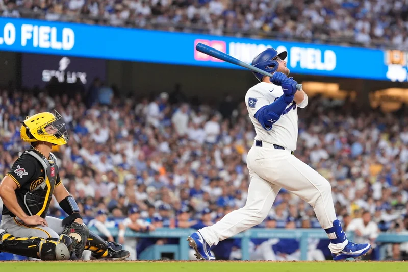 Tommy Edman delivers a 10th-inning walk-off single as the Dodgers edge the Pirates 5-4