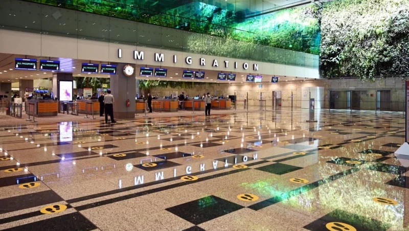 Singapore Arrival Card enhanced with more language options, passport scan autofill