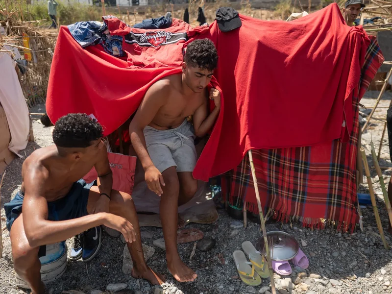 Moroccan police arrest over 100 migrants trying to reach Spanish enclave