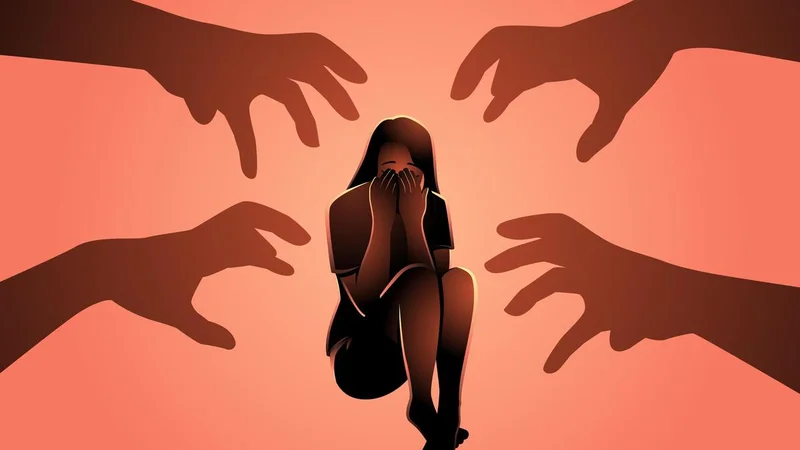Bengaluru: Naked man flees after allegedly peeping into woman’s house