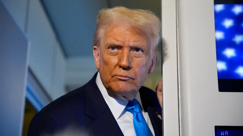 Trump's secret plane switch: How Air Force One protects the president from threats