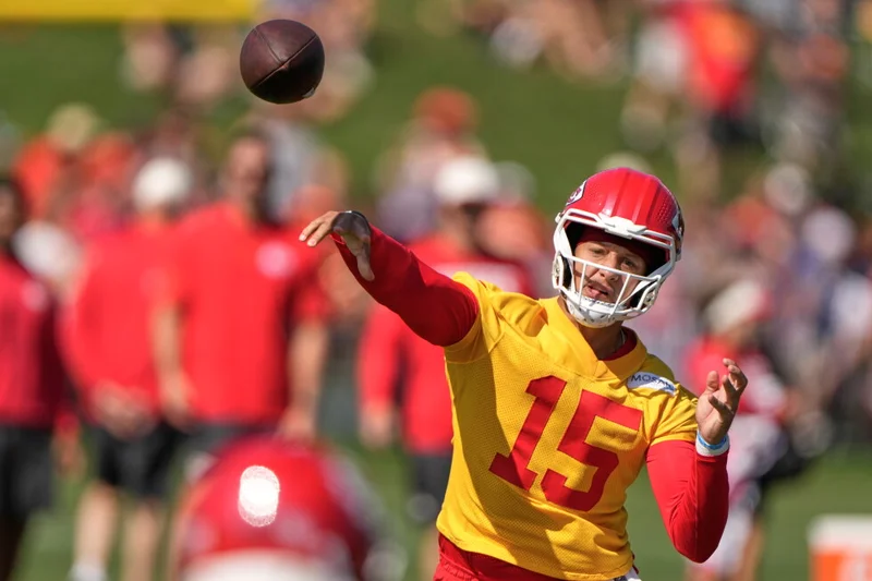 Chiefs coach Andy Reid hints Patrick Mahomes may sit out entire Chiefs preseason after knee surgery