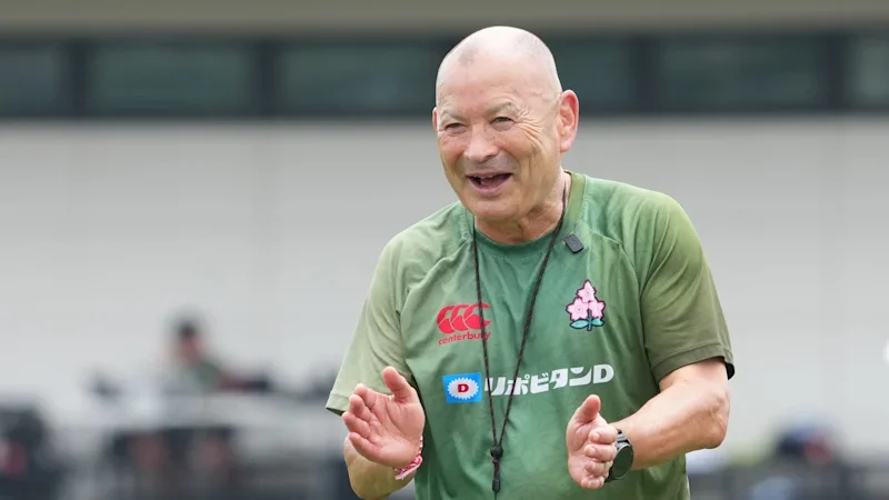 ‘The pressure is on Australia’: Eddie Jones fires a shot at the Wallabies. Sort of