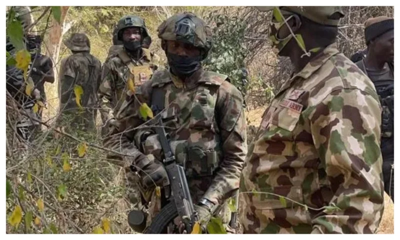 Troops destroy suspected terrorist hideout, arrest five in Benue