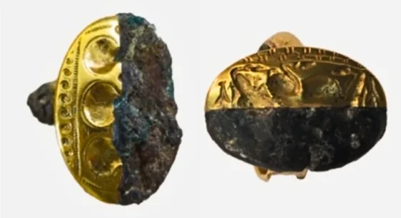 The Extraterrestrial Rings of Bronze Age Greece