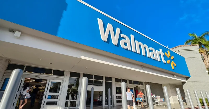 Walmart to let shoppers use Apple Pay and other tap-to-pay methods