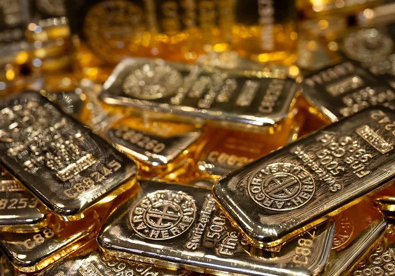 Gold rebounds as bond jitters, debt fears and weaker dollar revive bullion demand