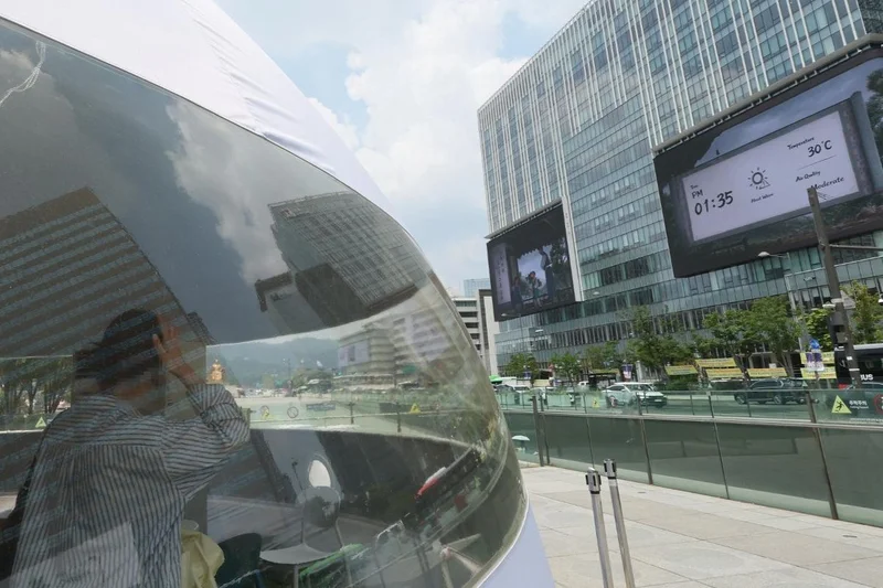 Seoul's pop-up heat shelters draw more than 30,000 visitors in first 2 months