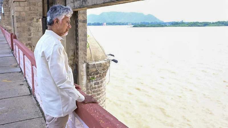 Heartening to see Godavari waters meeting irrigation needs of Krishna Delta, says Andhra Pradesh CM Chandrababu Naidu