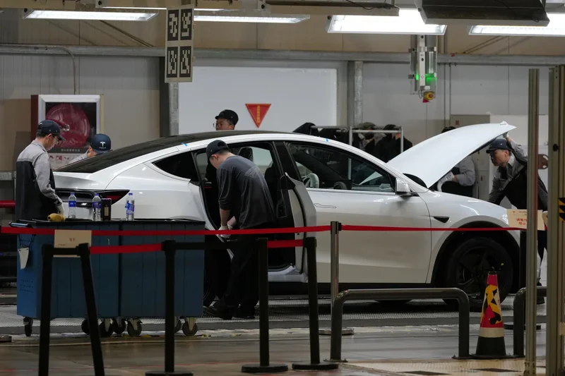 Tesla recalls nearly 3M vehicles in China over door handle safety risks