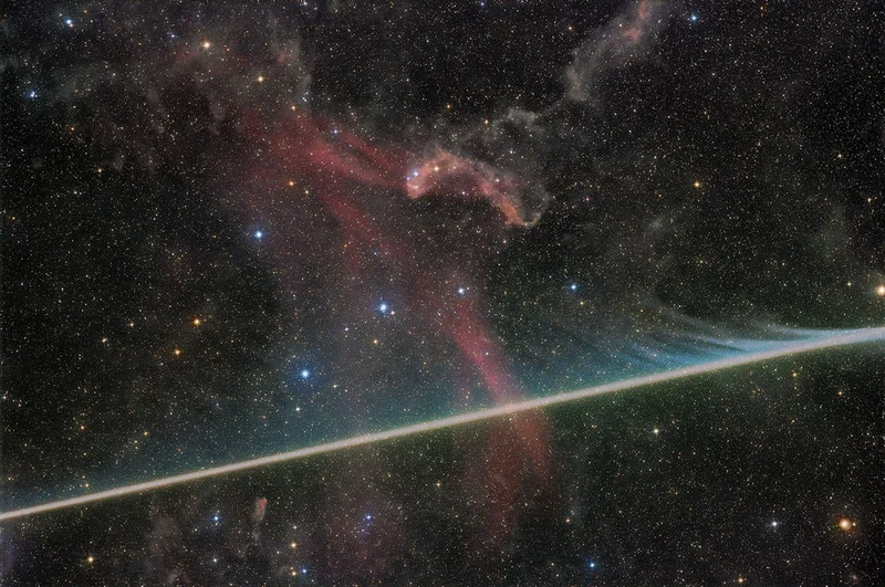 APOD: 2026 August 3 – Vaporizing Meteor Photobombs the Lacerta Nebula