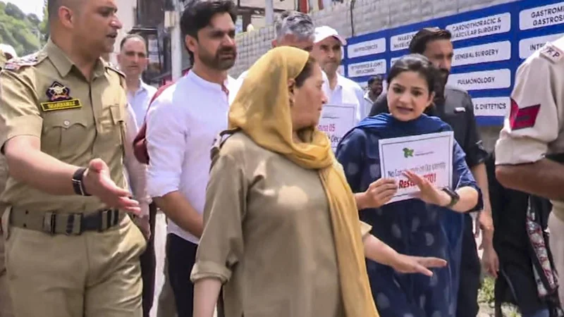 Police summon Iltija Mufti for ‘assault’ on officer during Article 370 demonstration