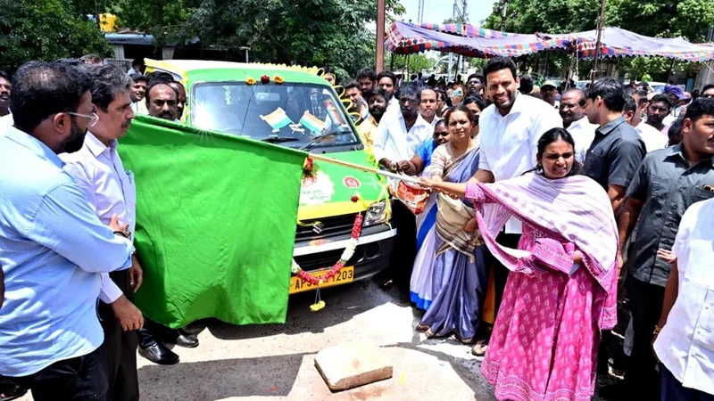 Minister flags off 27 ‘Thalli-Bidda Express’ vehicles in Kurnool