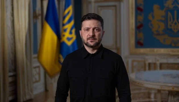 Zelensky accepts letters of credence from ambassadors of four countries
